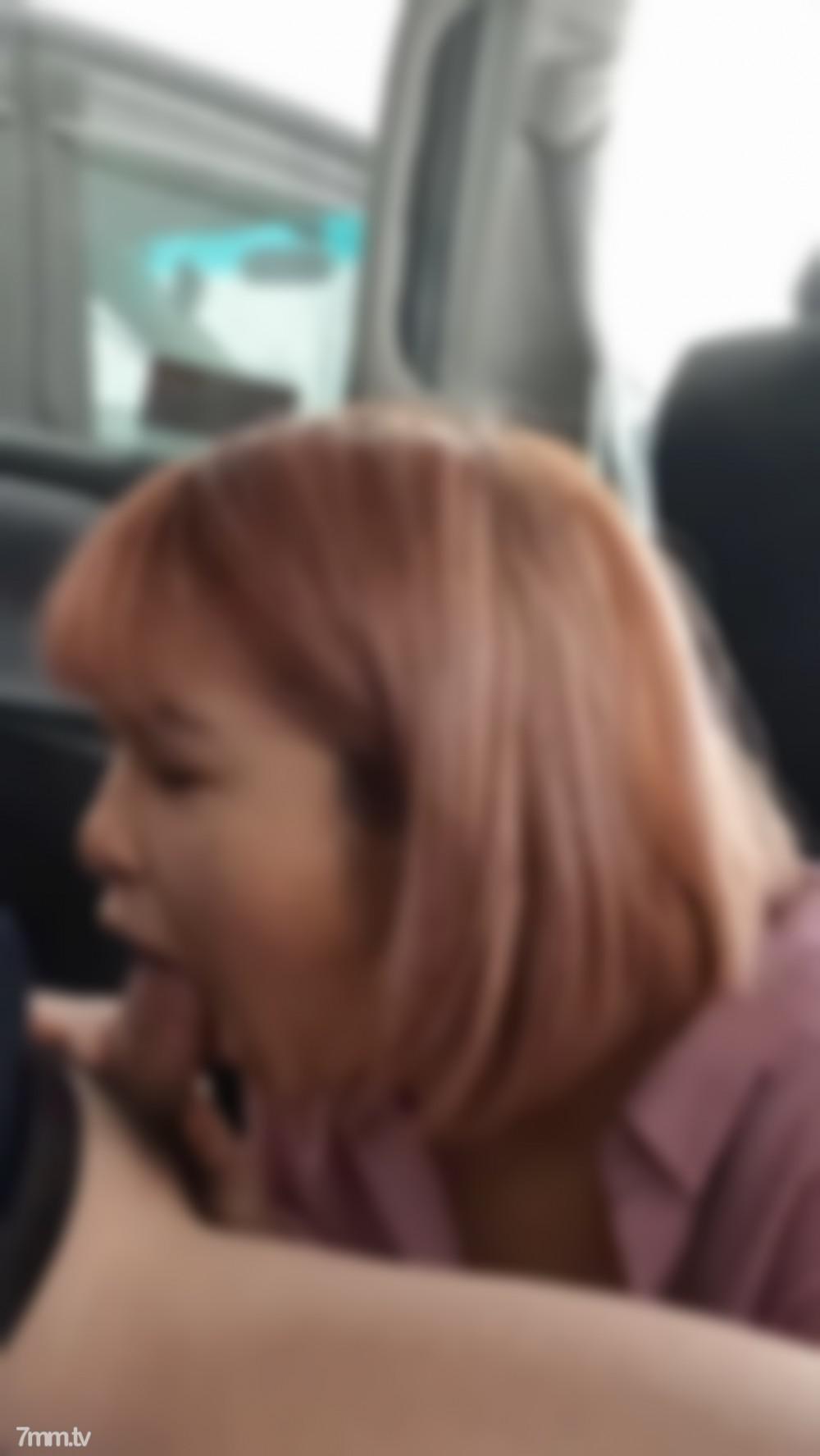 fc2-ppv 2904473 [Personal Shooting] Girls Bar Clerk's Car No Hand Blowjob (cum Swallowing) FC2-PPV-2904473